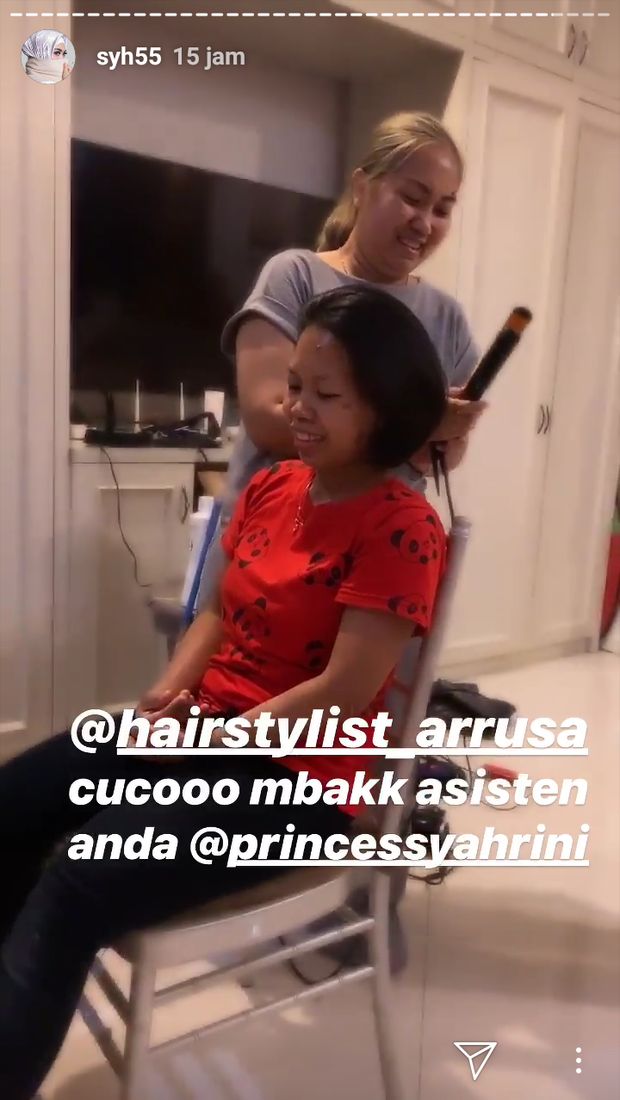Mantap! ART Syahrini Dirawat Penata Rambut Artis Sebelum Mudik