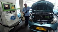 Selain disebut lebih irit dan efisien, penggunaan bahan bakar gas juga dinilai lebih ramah lingkungan.