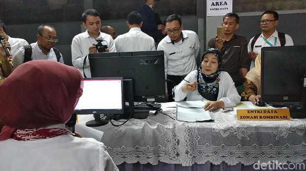 Catat! Begini Alur Pendaftaran PPDB SMA-SMK di Jabar