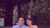 Chryseis merupakan adik ipar Faisal Nasimuddin, sosok pria Malaysia yang diisukan dekat dengan Luna Maya. Inilah potret Chryseis bersama sang suami, Faliq Nasimuddin saat liburan di Bali. Foto: Instagram chrystan_x