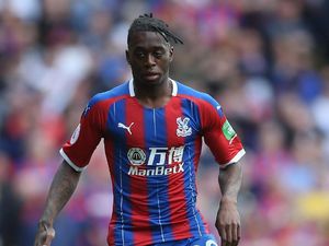 Aaron Wan-Bissaka Resmi ke MU, Ini Tahapan Tes Medis Pemain Bola