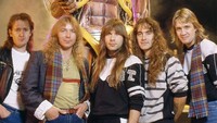 Penampilan Iron Maiden dengan jaket kulit hitam di awal kariernya. Dok. Ist