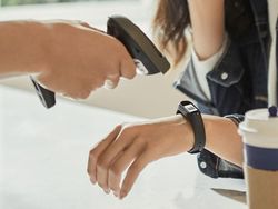 Wujud Mi Band 4, Gelang Pintar Anyar Xiaomi Rp 300 Ribuan