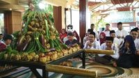 Ketupat Cokelat Yang Sarat Pesan Kebangsaan