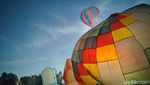 Melihat Keseruan Festival Balon Udara di Ponorogo