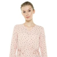 Ramune menyediakan sejumlah atasan menarik. Salah satunya adalah Theo Drawstring Top (Pink Polka) yang turun dari Rp 279 ribu menjadi Rp 199 ribu. Foto: Ramune