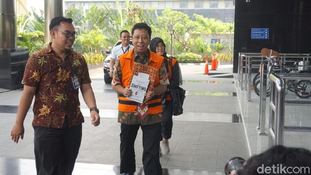  Tersangka kasus dugaan suap seleksi jabatan Kementerian Agama (Kemenag), Romahurmuziy (Rommy) kembali diperiksa KPK, Rabu (12/6/2019)