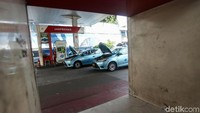 Dengan menggunakan BBG para sopir dapat menempuh 100 hingga 150 km tergantung tingkat keborosan mobil.