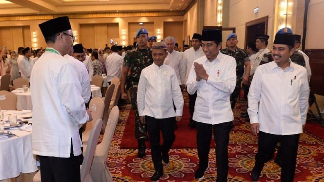 Jokowi Dapat PR dari Pengusaha, Ini Daftarnya