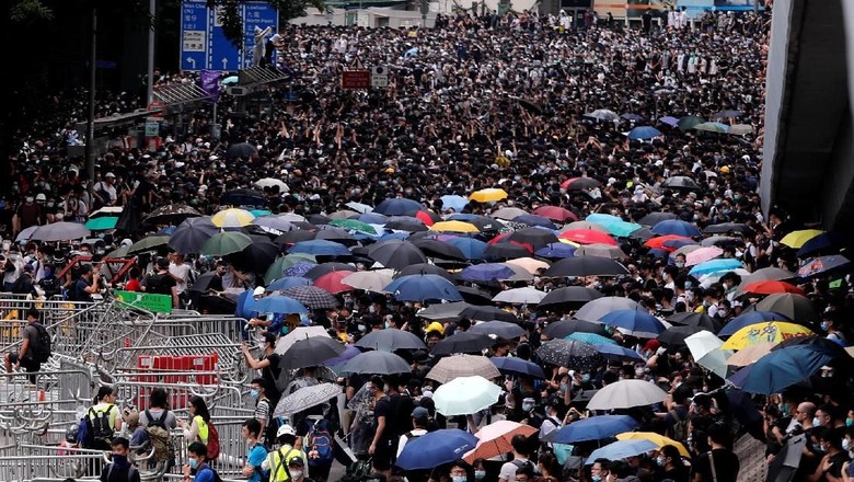 Unjuk Rasa Digelar Lagi, Parlemen Hong Kong Tunda Pembahasan RUU Ekstradisi Unjuk Rasa Digelar Lagi, Parlemen Hong Kong Tunda Pembahasan RUU Ekstradisi