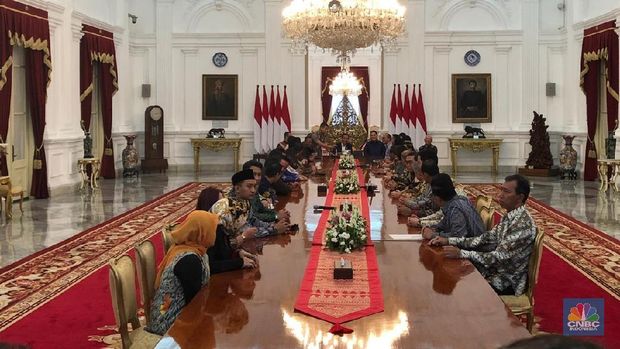 Titipan Pengusaha ke Jokowi: Pangkas Pajak Badan Jadi 17%