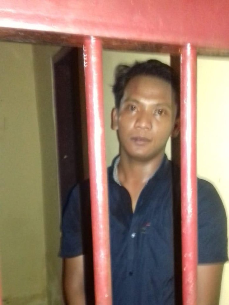 Begal Pantat di Sidoarjo Dimassa Setelah Tertangkap Usai Beraksi Begal Pantat di Sidoarjo Dimassa Setelah Tertangkap Usai Beraksi