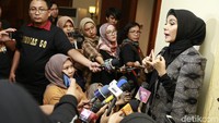 Meisya Siregar saat ditemui di kawasan Dharmawangsa, Jakarta Selatan pada Rabu (12/6). Pool/Palevi S/detikFoto.