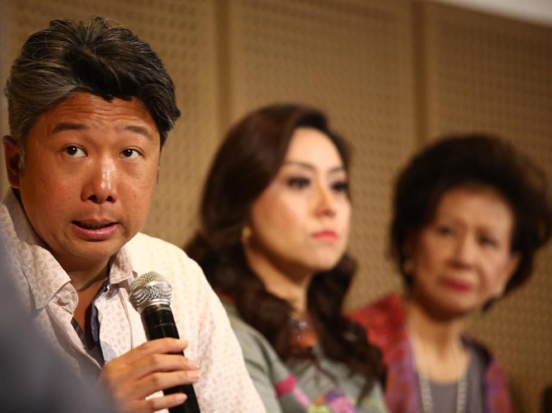 Sukses di Mancanegara, I La Galigo Butuh 300 Kostum Rancangan Bin House Sukses di Mancanegara, I La Galigo Butuh 300 Kostum Rancangan Bin House