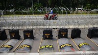 Dia mengatakan rekayasa lalu lintas itu diperlukan untuk kelancaran sidang karena waktu yang dimiliki MK tidak panjang.