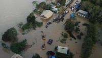 Banjir melanda 4 kecamatan di Kabupaten Konawe akibat air Sungai Pohara meluap.