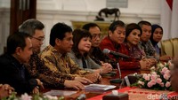 Selain membas perekenomian terkini, Jokowi juga menyinggung  proses Pilpres 2019 yang kini digugat ke Mahkamah Konstitusi (MK).