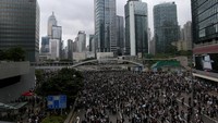 Sejauh ini kantor pusat dan gerai pengiriman uang ke luar negeri BNI Cabang Hong Kong tetap buka seperti biasa. Namun, pihaknya tetap berkoordinasi dengan kepolisian setempat. Athit Perawongmetha/Reuters.