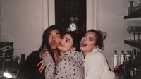 Ketiganya bersahabat dan sangat dekat, hingga kasus Jordyn menjadi ramai. Dok.Instagram/stassiebaby