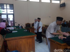 Tuntutan Belum Siap, Sidang Kasus Mafia Bola Ditunda