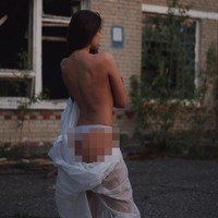 Netizen marah dengan foto yang diunggah oleh selebgram dengan akun @nz.nik itu. Selebgram tersebut tampil super seksi tanpa busana dan hanya mengenakan underwear.  Foto: Instagram @nz.nik