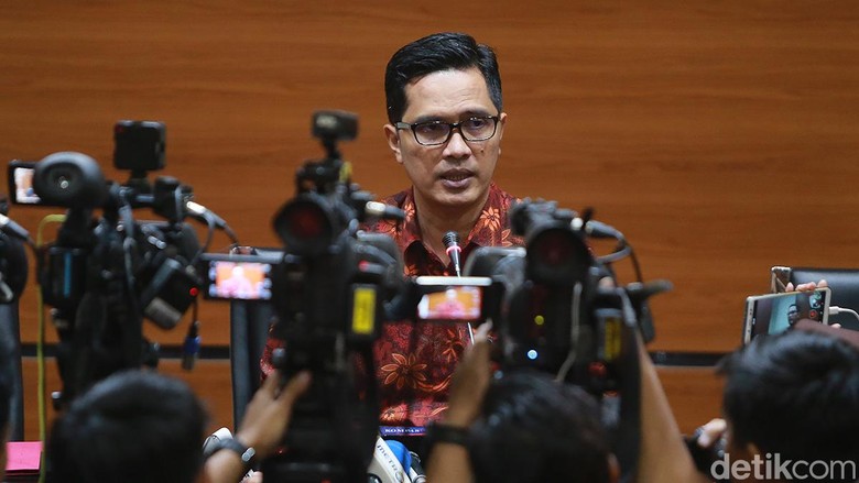 Periksa Lukman Hakim, KPK Selidiki Penerimaan Gratifikasi-Pengelolaan Haji Periksa Lukman Hakim, KPK Selidiki Penerimaan Gratifikasi-Pengelolaan Haji