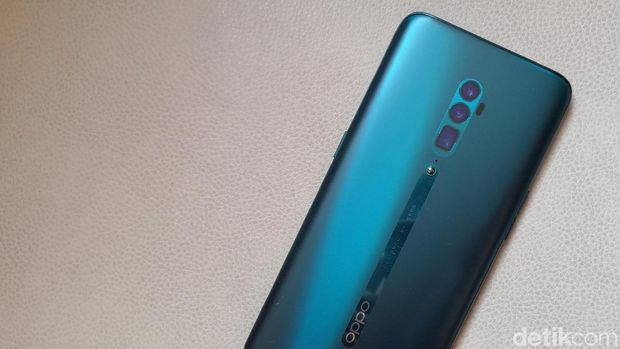 Oppo Reno 10x Zoom, Istimewa dalam Desain dan Kamera