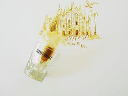 Unik! Tumpahan Kopi Jadi Seni Lukis Mengagumkan