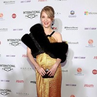 Setelah didiagnosa kanker, Edith Gonzalez juga kerap tampil di televisi atau majalah untuk memberikan motivasi pada sesama penderita kanker. Dia kerap berbagi kisah tentang pencegahan kanker. Foto: Dok. Getty Images, Instagram @edithgonzalezmx1