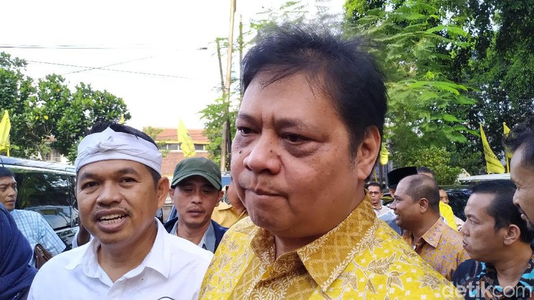 Airlangga Hartarto Isyaratkan akan Pimpin Golkar hingga 2024 Airlangga Hartarto Isyaratkan akan Pimpin Golkar hingga 2024