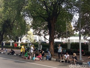 Mereka yang Berharap Massa Ngumpul di Gedung MK