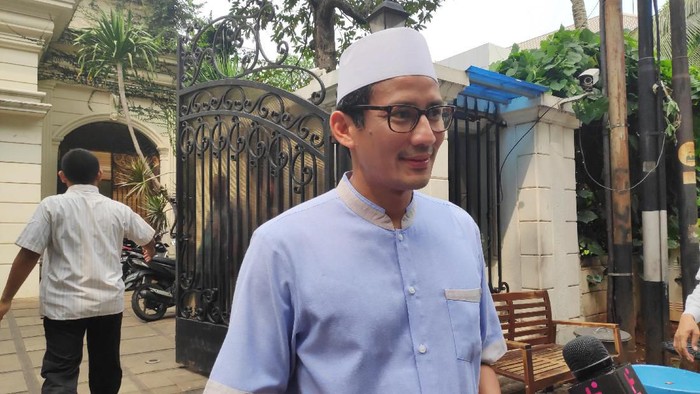 Sandiaga Uno yang genap berusia setengah abad atau 50 tahun. Foto: M Alfons/detikcom. Sandiaga Uno yang genap berusia setengah abad atau 50 tahun. Foto: M Alfons/detikcom.