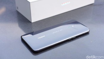 Dapur pacunya mengandalkan Snapdragon 710, RAM 6 GB dan memori internal 256 GB. (Foto: Adi Fida Rahman/detikINET)