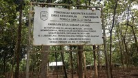 Konon, Situs Nay Subang Larang ini dahulu merupakan tempat tinggal Nay Subang Larang, istri raja Pajajaran Prabu Siliwangi. (dok. Komunitas Indonesia Hidden Heritage)