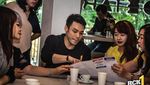 Aksi Kulineran Rob Clinton, Caleg Muda yang Kepergok Makan Bareng Chelsea Islan