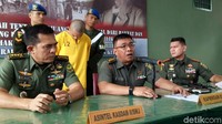 Prada Deri disebut nekat membunuh sang kekasih karena diminta untuk menikah. Deri yang masih baru lulus TNI dan juga terikat dinas menolak dan panik. Dalam kondisi panik karena cekcok, Prada Deri menyekap Fera di dalam kamar hotel.