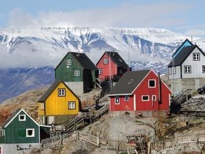 Foto: Rumah Warna-warni Penuh Kode Rahasia di Greenland