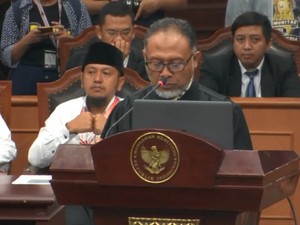 BW Persoalkan Ajakan Baju Putih ke TPS oleh Jokowi