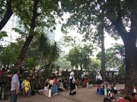 Suasana PKL di sekitaran MK
