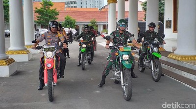 TNI-Polri Perketat Keamanan Gedung Grahadi untuk Antisipasi Demo