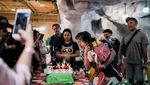 Pesta Mewah Jordi Onsu di Lokasi Syuting Crazy Rich Asians