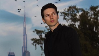 Hasilnya, Durov menjadi incaran polisi dan dipaksa menjual VKontakte pada investor yang pro Kremlin. Dia dipecat dari jabatan CEO VKontakte dan terusir dari Rusia dengan kekayaan USD 300 juta. Foto: Instagram @durov