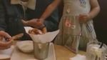 Si Cantik Zendaya yang Doyan Ngopi dan Ramen Instan