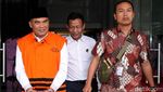 Senyum Cerah Bupati Nonaktif Jepara Saat Diperiksa KPK