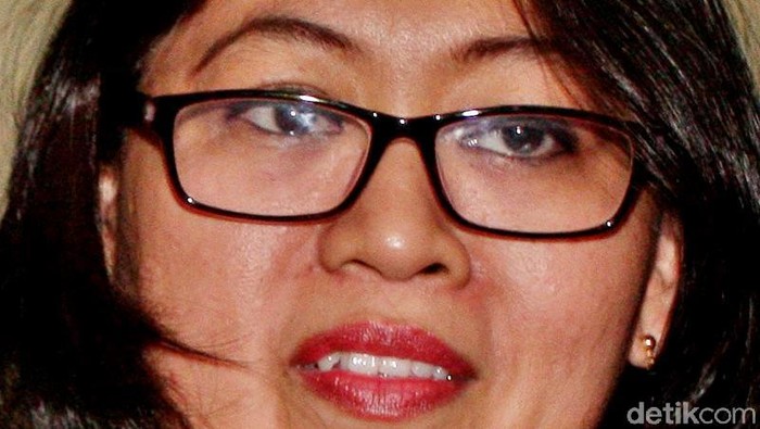 Ratna Batara Munti