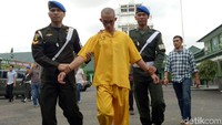 Prada Deri Pramana, pelaku mutilasi Fera Oktaria (20), ditangkap. Deri ditangkap Tim Kodam II Sriwijaya di Banten setelah diburu sejak Mei lalu.