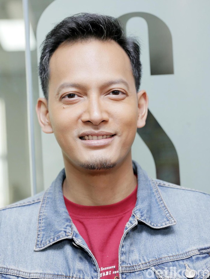 Fedi Nuril Fedi Nuril saat berkunjung ke kantor detikcom.