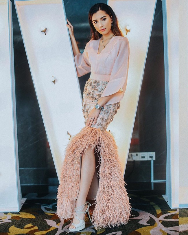 Amelia menganggap menjadi bagian dari Mensa adalah prestasinya yang paling membanggakan. Aku merasa hal itu mengingatkanku bahwa aku memiliki sesuatu dan aku bukan hanya sekadar penampilanku, ujarnya. Foto: Instagram @ameliath