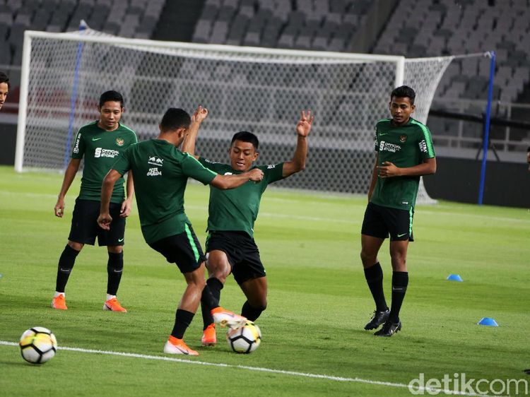 Jelang Lawan Vanuatu, Skuat Garuda Gelar Latihan Ringan