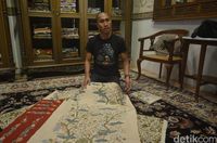 Kisah Mendiang Bu Ani yang Selalu Memborong Batik di Cirebon